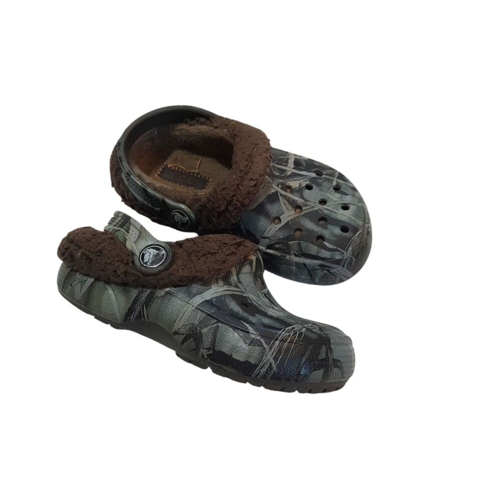 Crocs Youth Camoflage Lined Classic Clogs 10/11